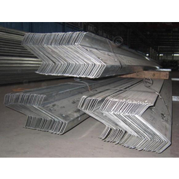Z型钢的主要作用和优点15720355529