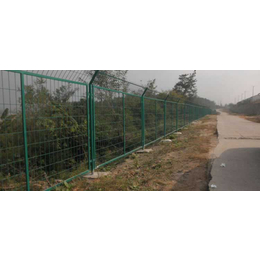 铁路塑料围网养殖护栏网水泥地护栏网