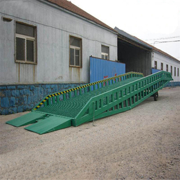 移动式登车桥 物流仓储装卸平台 集装箱装卸坡道