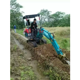 云南国产微型农用挖机  1.5吨小型挖掘机价格表