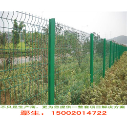 香江售仓库安全隔离网 厂区绿化网颜色 桃形柱护栏网常用途径