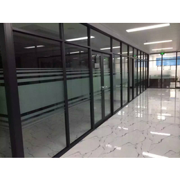 广东办公室玻璃隔断安装办公室百叶隔断
