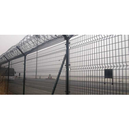 衣柜公园护栏网机场隔离栅供应市政护栏网