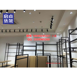 KM服装货架始终坚持将产品品质放在发展的*