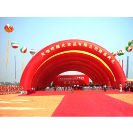 上海庆典空*气球充气拱门地毯租赁公司