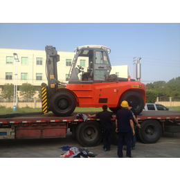 12吨叉车多少钱一台厂家华南重工12吨叉车优惠价格