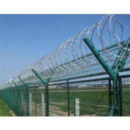 公路护栏网 框架护栏网 机场护栏网 双边护栏网厂家