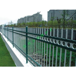供应纽贝尔全自动喷塑锌钢护栏 工厂围墙栅栏 锌钢铁艺护栏