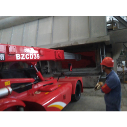 熔铝炉扒渣车厂家华南重工供应HNBZ8512扒渣车
