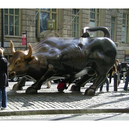 陕西华尔街牛铸铜,华尔街牛铸铜街头雕塑,恒保发铜雕牛(多图)
