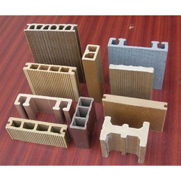 PE木塑型材生产机器工厂,合固木塑,PE木塑型材生产机器设备
