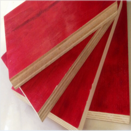 建筑覆膜板七层 红色覆膜板建筑模板 