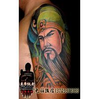 彩色关公纹身，大臂纹身，泰安最专业的纹身机构