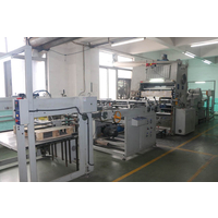 深圳印刷厂是如何进行精装书覆膜表面处理的？