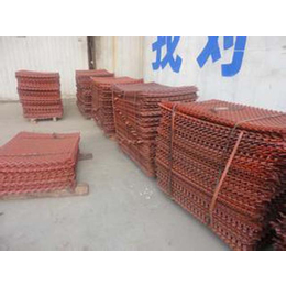 菱形红色钢板网钢笆片|钢笆|河北生产厂家
