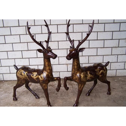 恒保发铜雕厂批发动物雕塑,公园铜鹿雕塑摆件定做,铜鹿雕塑