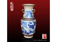 18、专业景德镇陶瓷定做厂家为甘南夏河罗先生定制仿古花瓶.jpg