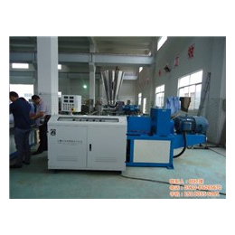 PVC线槽型材挤出机、江阴礼联机械有限公司