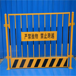 建筑施工 临时防护栏安全防护栏  施工电梯门 基坑护栏网 