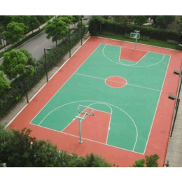 塑胶跑道施工厂家,利源体育设施(在线咨询),济宁篮球场地建设