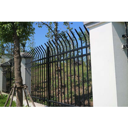 道路护栏安装、道路护栏、蒙特利克科技有限公司