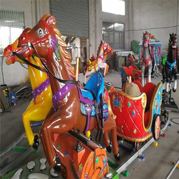 皇家马车栩栩如生的马场起伏摆动的马车儿童寓教于乐的新型设备缩略图