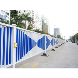 供应阳江护栏围栏阳春塑料护栏PVC护栏围栏防撞栏生产厂家