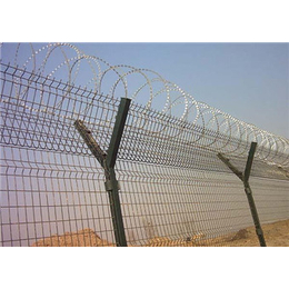机场浸塑护栏网哪里卖、鼎矗商贸、机场浸塑护栏网