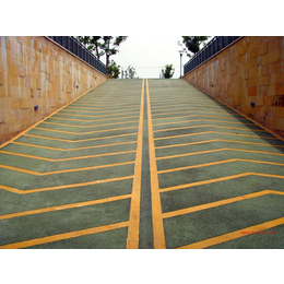 南京奥瀚建筑工程公司(图),汽车防滑坡道材料,汽车防滑坡道