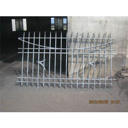 临朐桂吉铸造公司(图)、铸铁栏杆价格、新疆铸铁栏杆