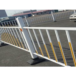 道路交通护栏安装办法|宜宾道路交通护栏|威友丝网(查看)
