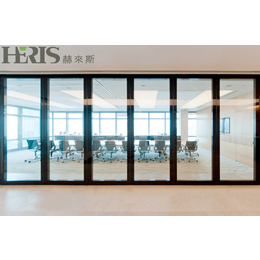 办公室选用广州赫来斯玻璃隔断的好处缩略图