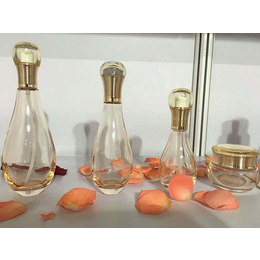 *玻璃套装瓶|尚煌玻璃(在线咨询)|云浮玻璃套装瓶