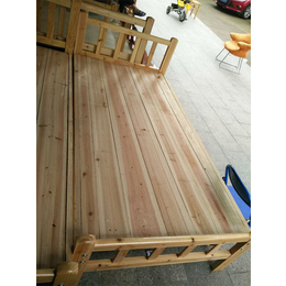 实木床、明红家具精工细作、实木床材质