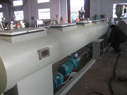 PVC穿线管机器/管材设备-青岛和泰塑机-管材设备