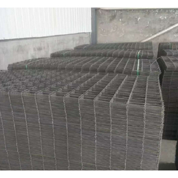 生产供应工地桥梁用钢筋网片 镀锌螺纹焊接钢筋网 厂家*