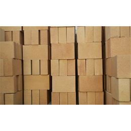 多孔粘土砖规格、临沂利发耐火材料、粘土砖