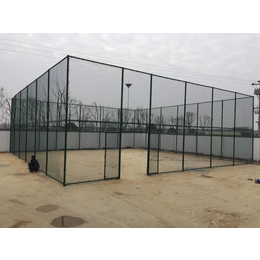 艾斯欧生产 2018新款田径赛道防护网  篮球场地隔离网定制缩略图