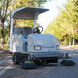 公路扫地机现货扫路车上海