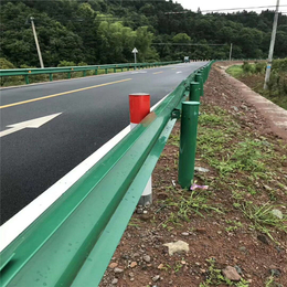 护栏板批发波形板 马路高速公路波形护栏 缓冲防撞波形护栏板