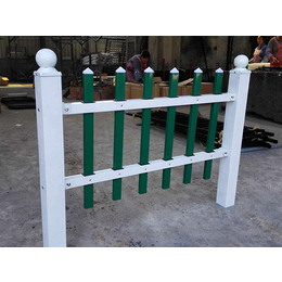 草坪锌钢护栏|豪日丝网|草坪锌钢护栏规格