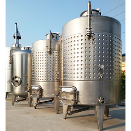 诸城酒庄酿酒设备(多图)、哈密红酒发酵桶实验室