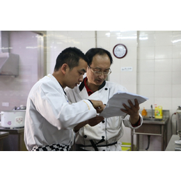 山东烘焙饮品培训-华厨餐饮管理咨询公司-烘焙饮品培训哪家好