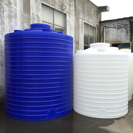 塑料储罐(图)_威海8吨塑料水箱_8吨塑料水箱