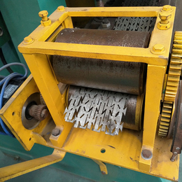 刀片刺绳设备 生产刀片刺丝网金属机械 厂家机器制造可出口