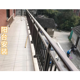 仁译门窗(图),定做铁艺护栏,吉安铁艺护栏