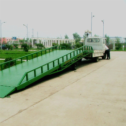 甘孜移动式登车桥、液压移动式登车桥、北工机械电动式