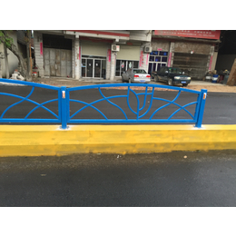 道路护栏 公路市政隔离栏杆 锌钢护栏围栏 交通设施防撞活动