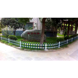 临朐宏铭金属公司(图)-塑钢草坪护栏-广安护栏