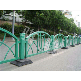 人行道护栏用途-骐骏围栏-鹤岗人行道护栏